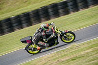 enduro-digital-images;event-digital-images;eventdigitalimages;mallory-park;mallory-park-photographs;mallory-park-trackday;mallory-park-trackday-photographs;no-limits-trackdays;peter-wileman-photography;racing-digital-images;trackday-digital-images;trackday-photos